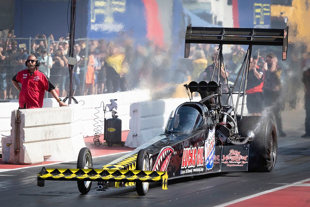 Drag racer launching — how gearing affects acceleration off the line